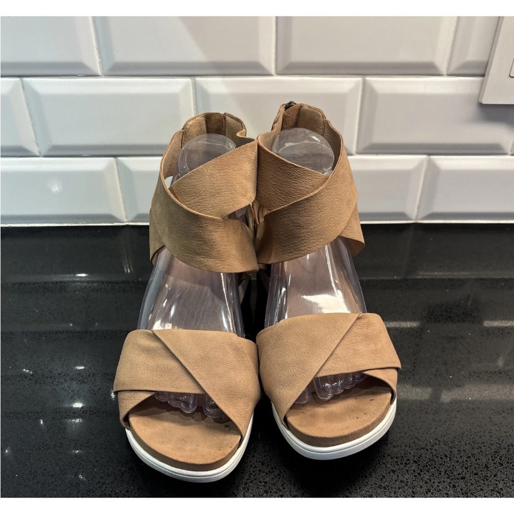 Eileen Fisher Women's Viv Criss-Cross Wedge Sandals Size 9.5